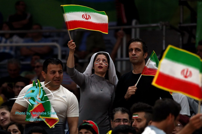 (تصاویر) حواشی پیروزی والیبال ایران بر مصر (تصاویر) حواشی پیروزی والیبال ایران بر مصر