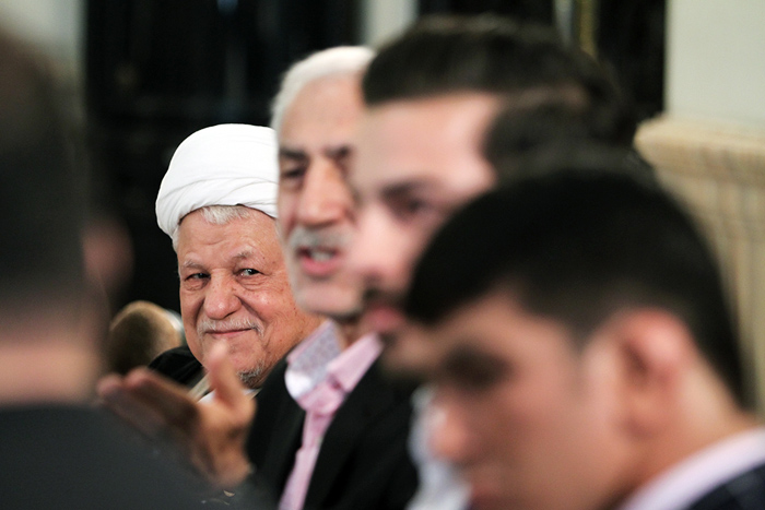 (تصاویر) تقدیر هاشمی از مدال آوران المپیک (تصاویر) تقدیر هاشمی از مدال آوران المپیک