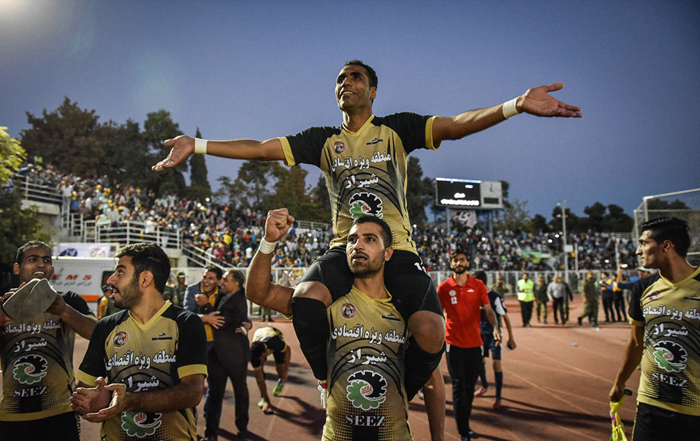 (تصاویر) حواشی شکست پرسپولیس از قشقایی