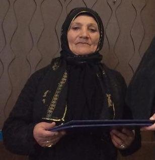 مادری فداکار با 11 فرزند موفق