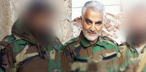 خطر شناسایی همراهان سردار سلیمانی در تصاویر تار شده (در حال تکمیل) خطر شناسایی همراهان سردار سلیمانی در تصاویر تار شده (در حال تکمیل)