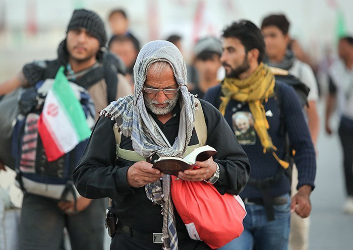 (تصاویر) آغاز پیادهروی زائران از نجف به کربلا (تصاویر) آغاز پیادهروی زائران از نجف به کربلا