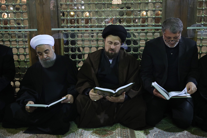 (تصاویر) روحانی در مرقد امام(ره) (تصاویر) روحانی در مرقد امام(ره)