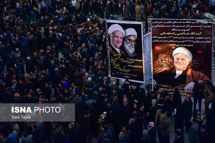 (تصاویر) ترحیم آیتالله هاشمی در رفسنجان (تصاویر) ترحیم آیتالله هاشمی در رفسنجان