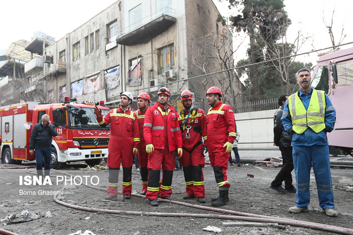 (تصاویر) یک روز پس از آتشسوزی پلاسکو (تصاویر) یک روز پس از آتشسوزی پلاسکو