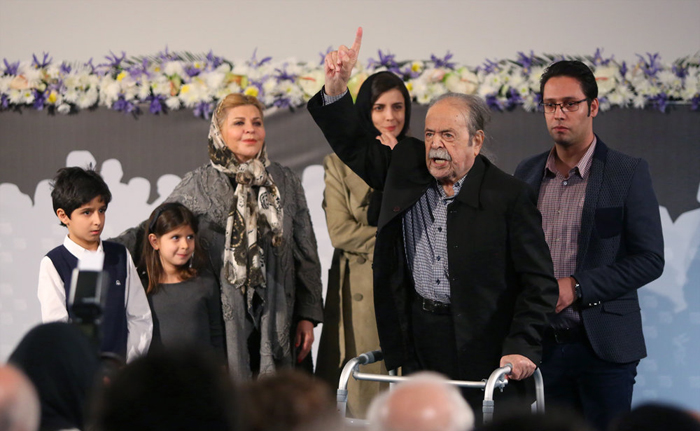 (تصاویر) خانواده حاتمی در رونمایی پوستر جشنواره (تصاویر) خانواده حاتمی در رونمایی پوستر جشنواره