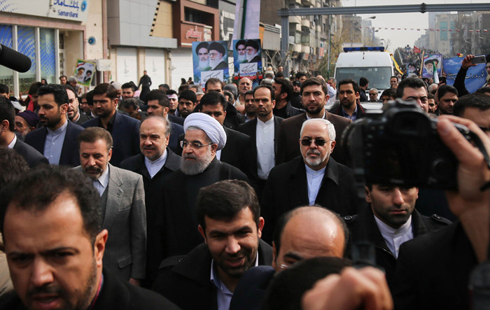 (تصاویر) مقامات و شخصیتها در راهپیمایی 22 بهمن (تصاویر) مقامات و شخصیتها در راهپیمایی 22 بهمن