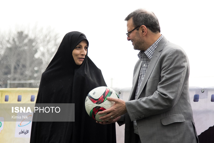 (تصاویر) روز جهانی فوتبال زنان در تهران