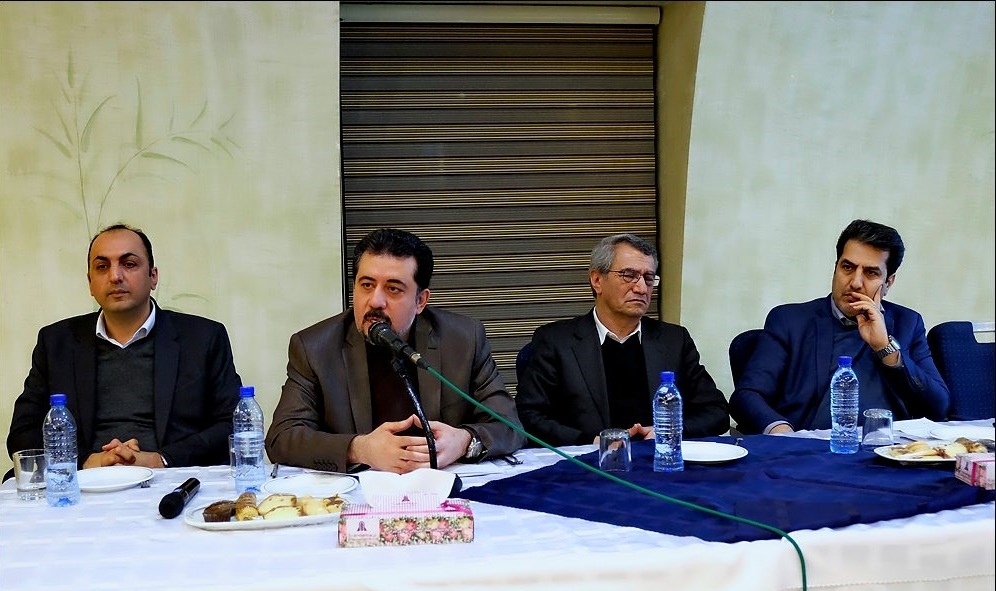 گزارش هماندیشی چهارم انجمن مشاوران مدیریت ایران گزارش هماندیشی چهارم انجمن مشاوران مدیریت ایران