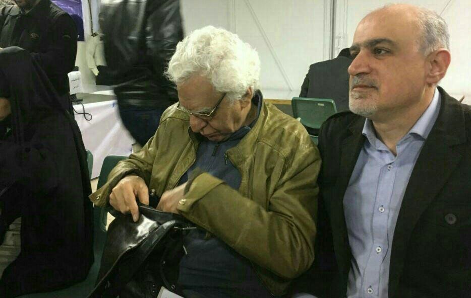 (عکس) کیومرث پوراحمد در فرمانداری تهران (عکس) کیومرث پوراحمد در فرمانداری تهران