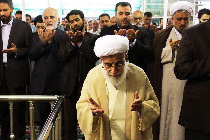 آیت الله جنتی کجا نماز خواند؟ آیت الله جنتی کجا نماز خواند؟