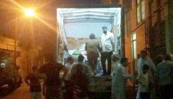(تصاویر) انتقال زن ۳۰۰کیلویی به بیمارستان با خاور (تصاویر) انتقال زن ۳۰۰کیلویی به بیمارستان با خاور