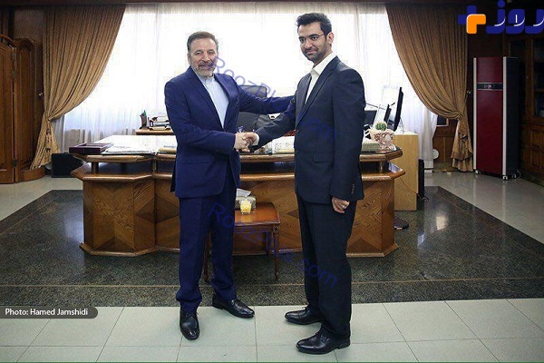 جهرمی اتاق خود را از واعظی تحویل گرفت جهرمی اتاق خود را از واعظی تحویل گرفت