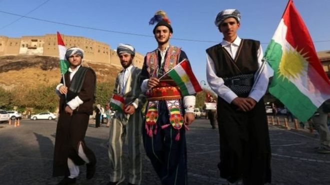 افزایش فشارها برای لغو همه‌پرسی 