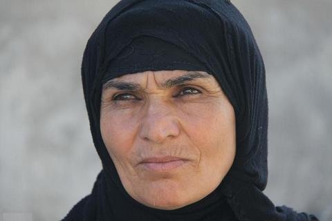 دختر ایرانی که سرباز عراقی را با تبر کشت! دختر ایرانی که سرباز عراقی را با تبر کشت!