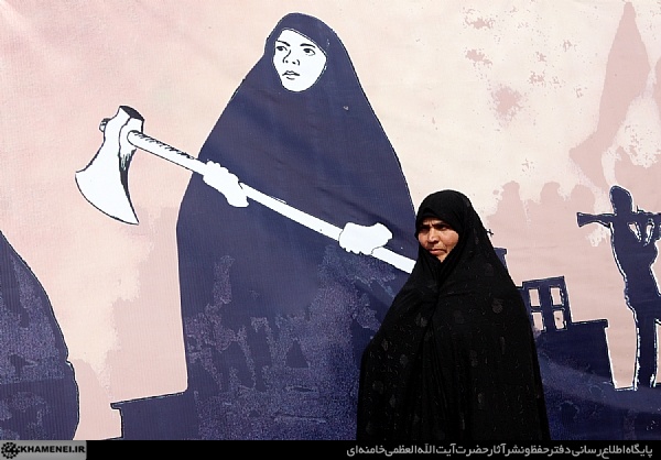 دختر ایرانی که سرباز عراقی را با تبر کشت! دختر ایرانی که سرباز عراقی را با تبر کشت!