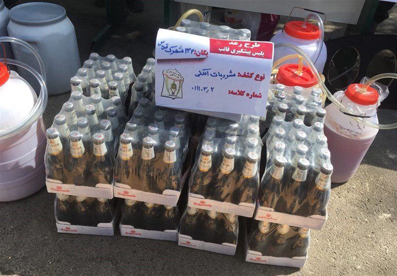 (تصویر) توزیع مشروبات الکلی در بطری دلستر (تصویر) توزیع مشروبات الکلی در بطری دلستر