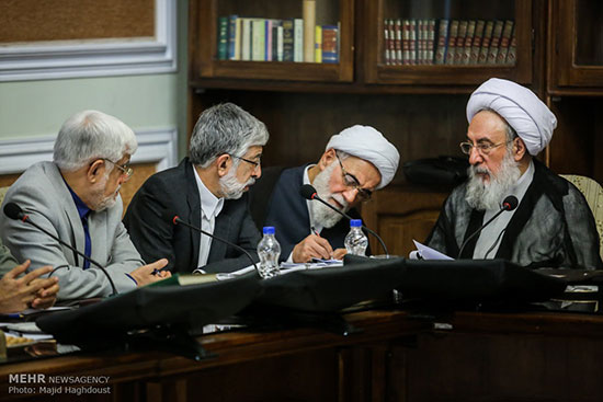 (عکس) نگاه متفاوت عارف و حدادعادل به ناطق نوری (عکس) نگاه متفاوت عارف و حدادعادل به ناطق نوری