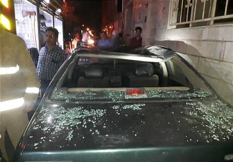 (تصاویر) زن و شوهر از ترس آتش‌ به پایین پریدند!