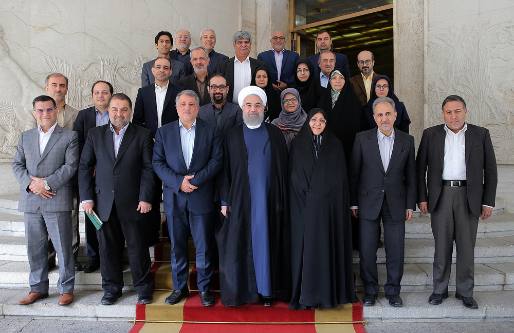 در مورد «هموطن زرتشتی» بر مبنای حقوق شهروندی عمل شود در مورد «هموطن زرتشتی» بر مبنای حقوق شهروندی عمل شود