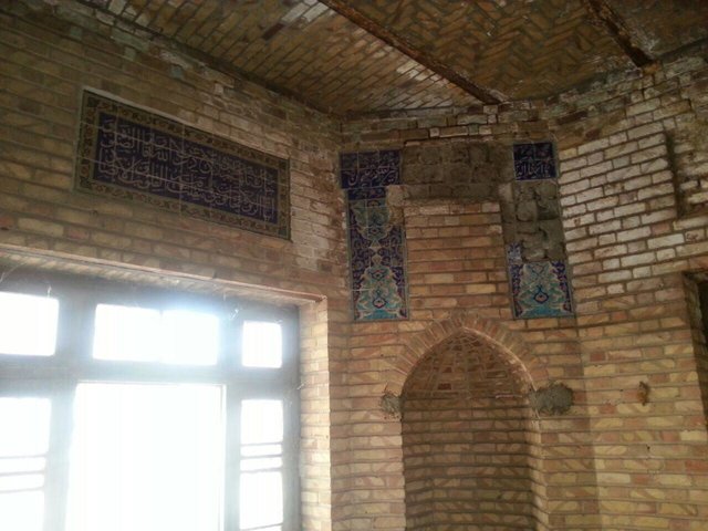 نمازِ صبح را بر این مسجد حرام کردند!