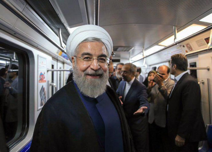 روحانی چند ساعت در روز کار می‌کند؟