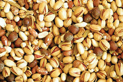 خطرات آجیل‌های ارزان قیمت