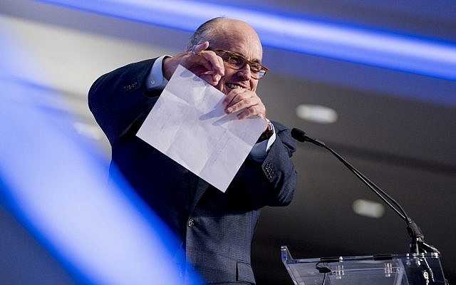 مشاور رئیسجمهور آمریکا: ترامپ بدون شک دنبال تغییر رژیم ایران است مشاور رئیسجمهور آمریکا: ترامپ بدون شک دنبال تغییر رژیم ایران است
