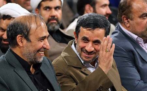 معاون احمدی‌نژاد: نظام بیش از حد فضا را باز کرده است