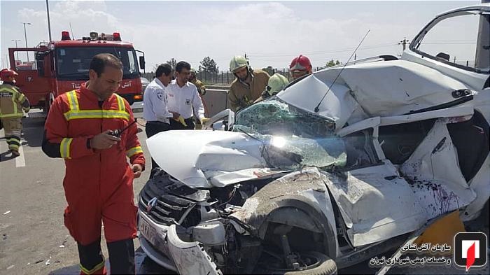 (تصاویر) تصادف شدید ساندرو و مرگ زوج جوان در آزادراه تهران-قم