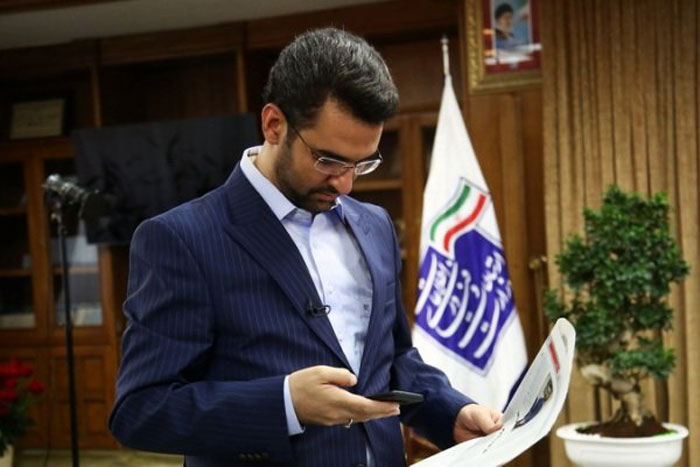 حاشیهسازی یک لیست جنجالی حاشیهسازی یک لیست جنجالی