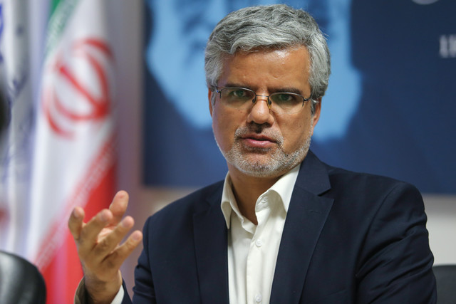 محمود صادقی: مال خود سازی کردیم نه خصوصی‌سازی