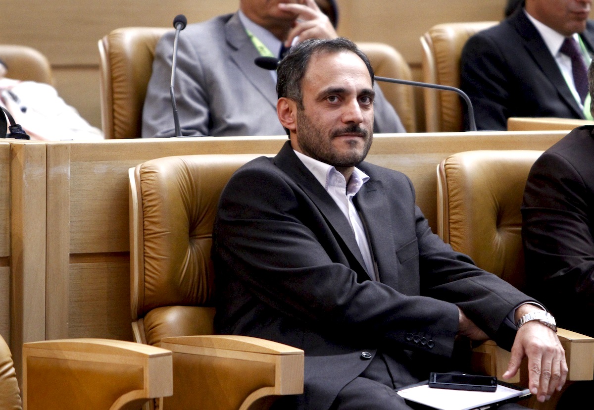 عضو کمیسیون بهداشت مجلس: واردات فلهای دارو دزدی است! عضو کمیسیون بهداشت مجلس: واردات فلهای دارو دزدی است!