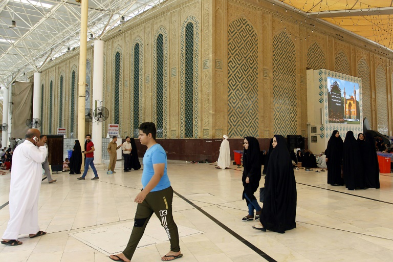 بحران گردشگری دینی در عراق به دلیل تحریمهای ایران بحران گردشگری دینی در عراق به دلیل تحریمهای ایران