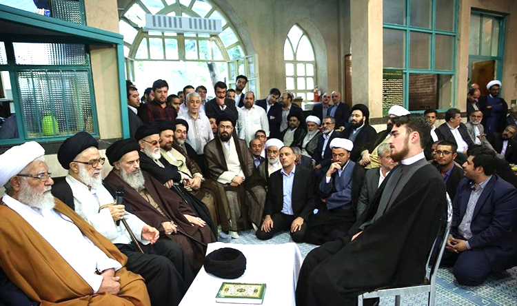 ماجرای زندگی لاکچری آقازادهها ماجرای زندگی لاکچری آقازادهها