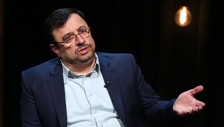 فیروزآبادی: اگر اینستاگرام همگاری نکند فیلتر میشود فیروزآبادی: اگر اینستاگرام همگاری نکند فیلتر میشود