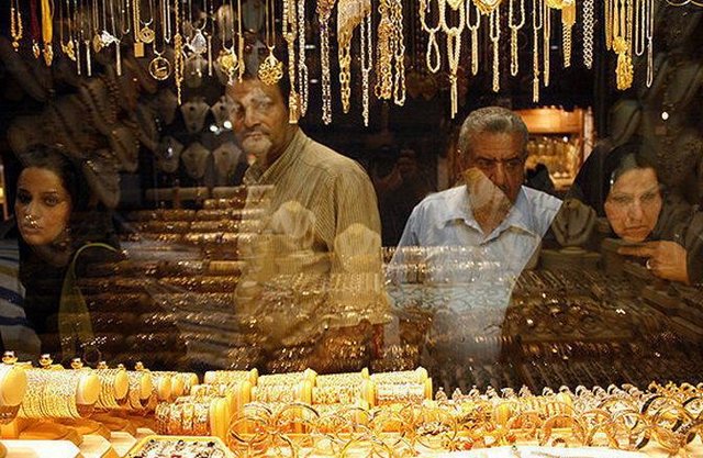 دلار دوباره بالا کشید