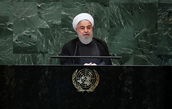 واکنشها در ایران به پاتک روحانی به ترامپ واکنشها در ایران به پاتک روحانی به ترامپ