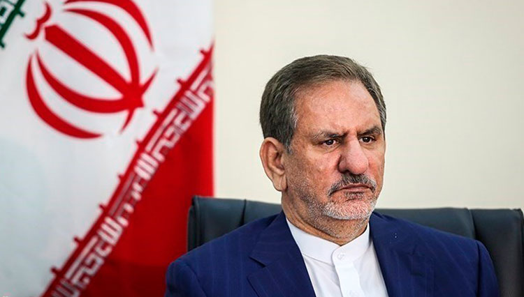 عباس عبدی: جهانگیری بعد از دلار ۴۲۰۰ تومانی حق انتقاد ندارد عباس عبدی: جهانگیری بعد از دلار ۴۲۰۰ تومانی حق انتقاد ندارد