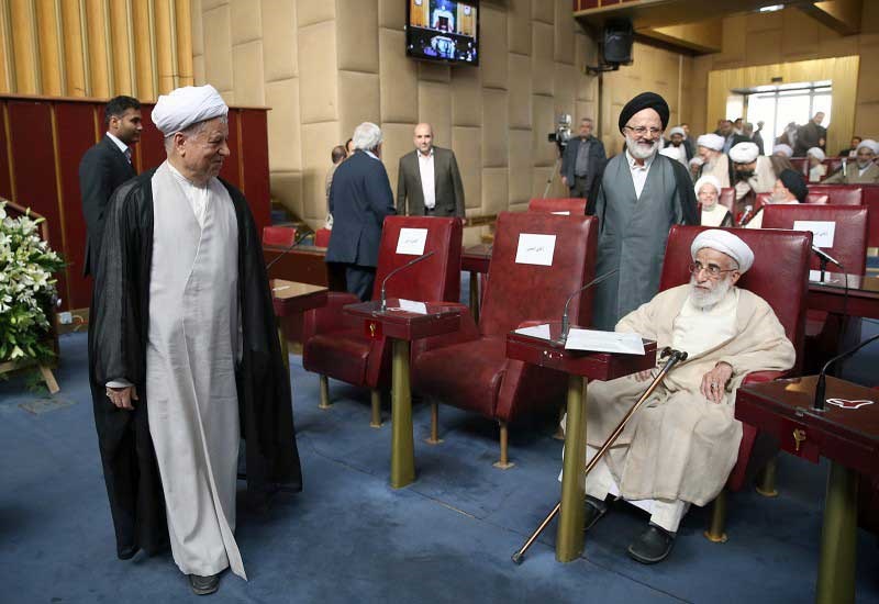 انتشار نامه‌های هاشمی به جنتی