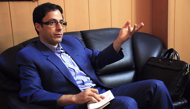 قاضی زاده هاشمی نماد دیکتاتوری پزشکان متخصص
