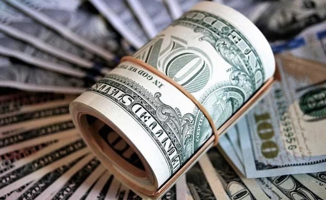 اختلاف ۲۰۰ تومانی خرید ارز در بانکها اختلاف ۲۰۰ تومانی خرید ارز در بانکها