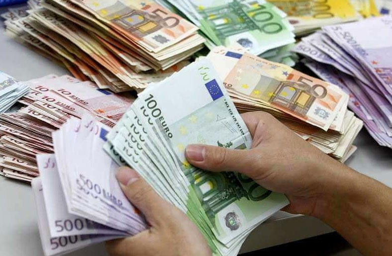 ارز مسافرتی چند؟ ارز مسافرتی چند؟