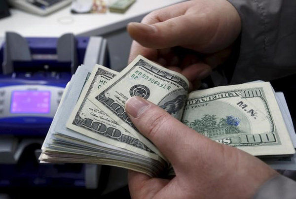 کاهش ۳۵۰ تومانی نرخ دلار بانکی کاهش ۳۵۰ تومانی نرخ دلار بانکی