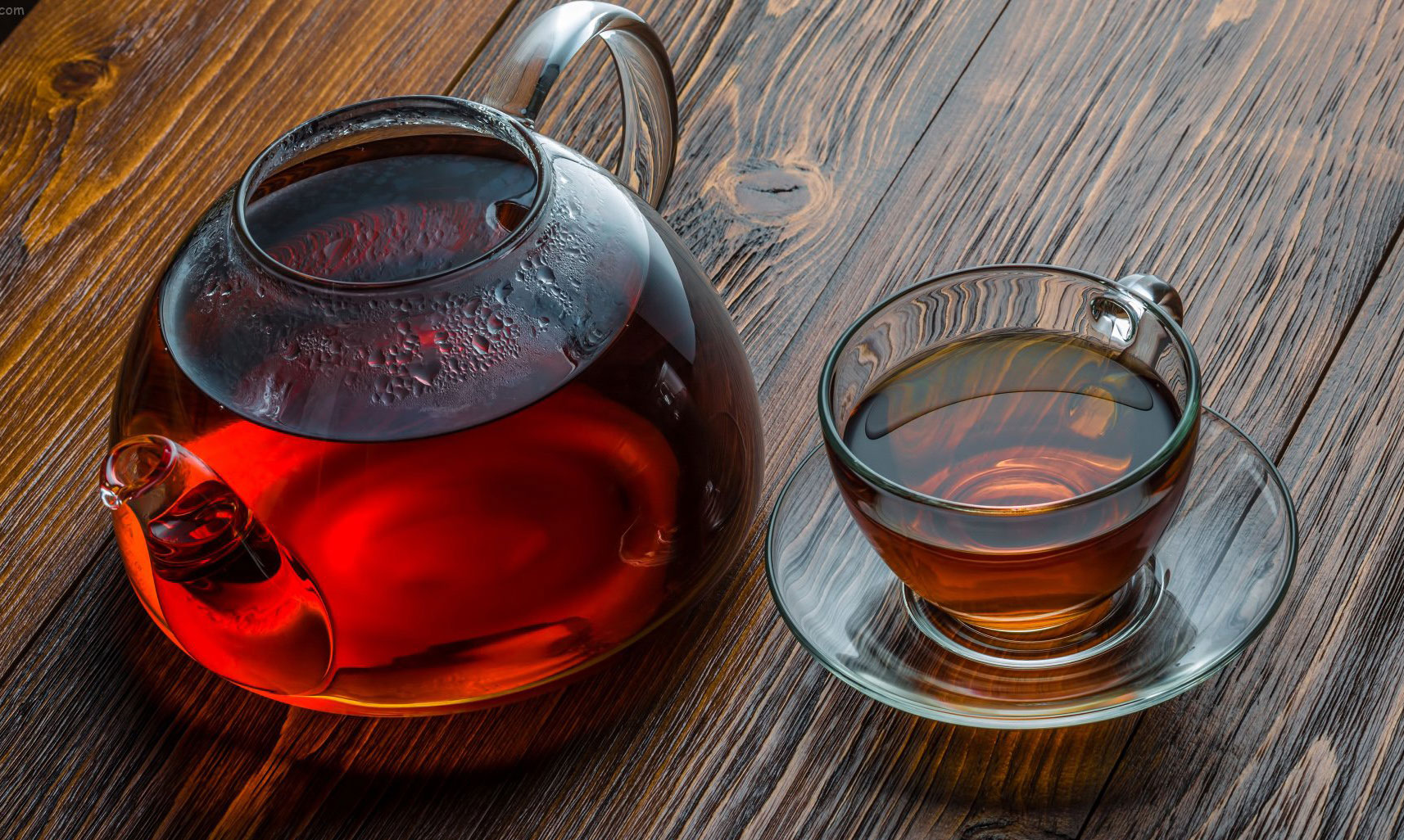 به این دلایل، چای «کهنه دم» نخورید! به این دلایل، چای «کهنه دم» نخورید!