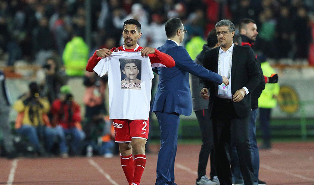 پرسپولیس ۳ پارس جنوبی ۱؛ بازهم جنجال داوری و شایعه تبانی؟! پرسپولیس ۳ پارس جنوبی ۱؛ بازهم جنجال داوری و شایعه تبانی؟!