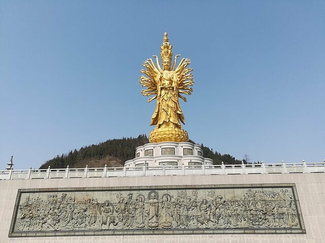 (تصاویر) ۱۰ مجسمه بلند دنیا را بشناسید