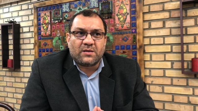 خانواده‌ شهدا، نماینده مجلس و سلبریتی‌ها جواز قهوه‌خانه دارند!