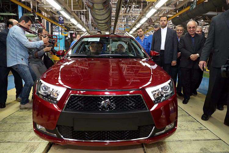 بازار خودرو درسال ۹۸ به کدام سمت می رود؛ گرانی یا ارزانی؟