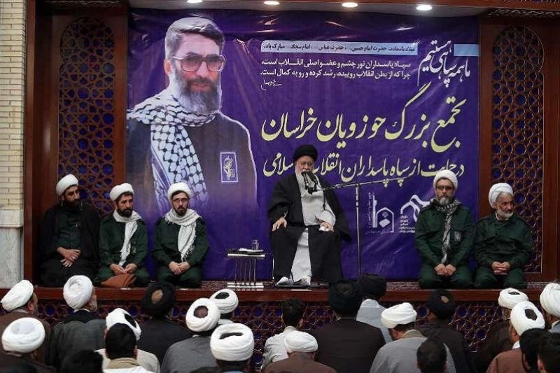 علم الهدی: اگر آمریکا وارد برخورد نظامی با سپاه شود فروپاشی آمریکا اتفاق میافتد. علم الهدی: اگر آمریکا وارد برخورد نظامی با سپاه شود فروپاشی آمریکا اتفاق میافتد.